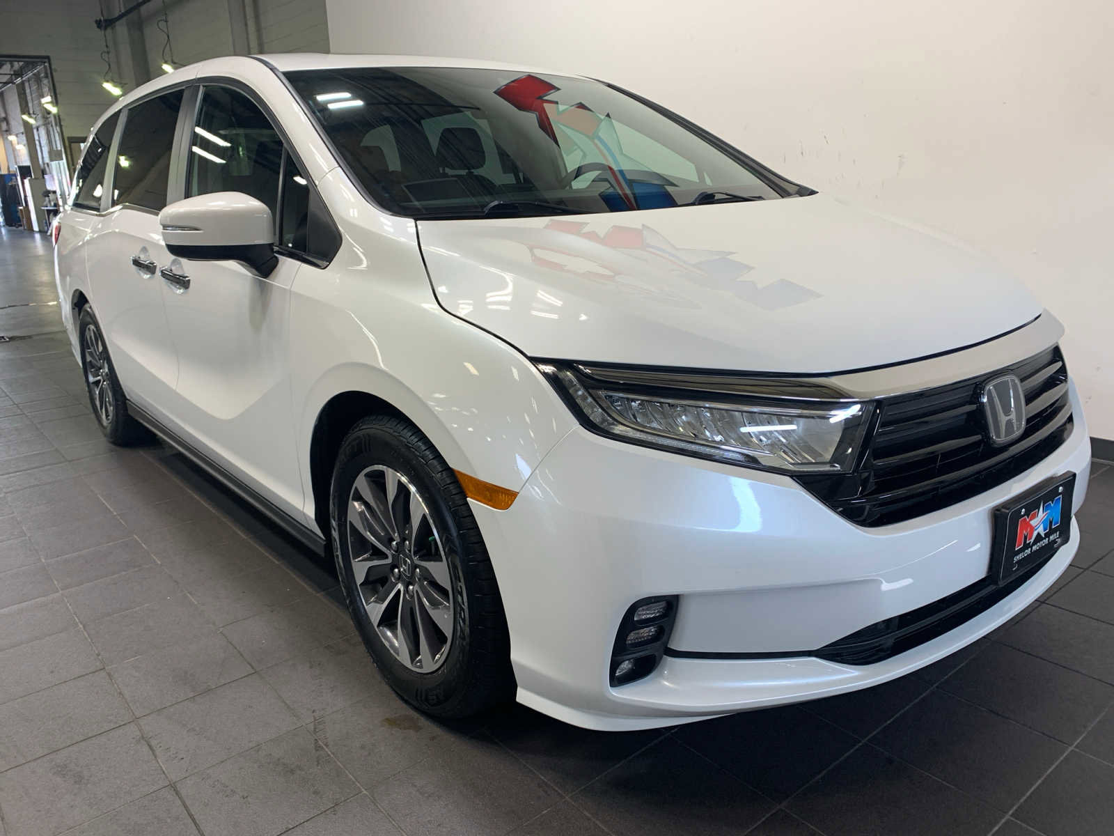 Used 2022 Honda Odyssey EX-L image 2