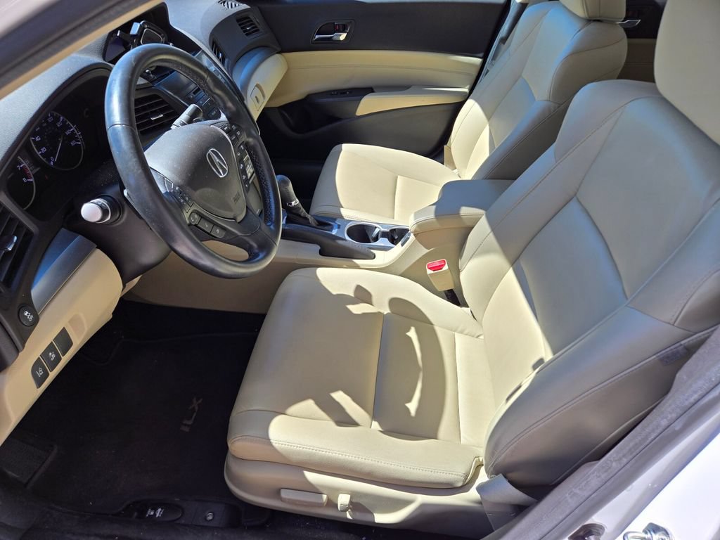 Certified 2016 Acura ILX FWD image 6