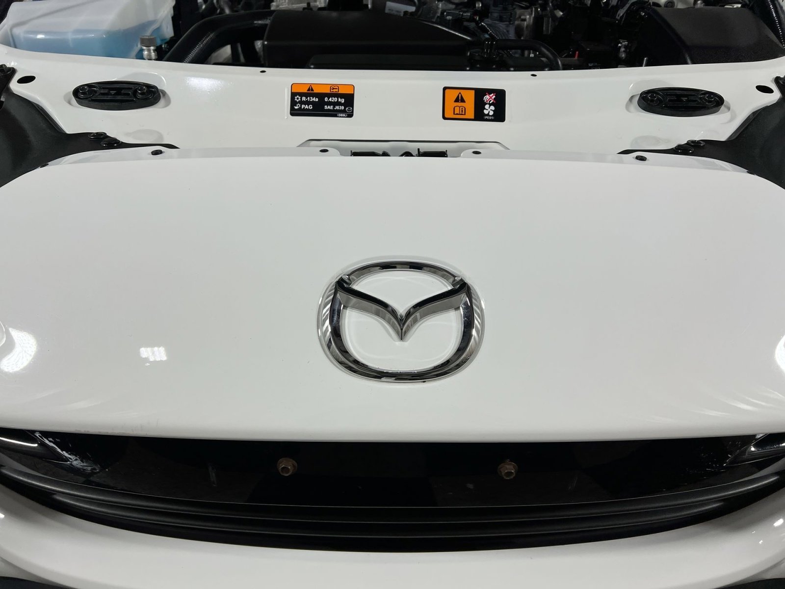 Used 2021 MAZDA MX-5 Miata Sport image 12