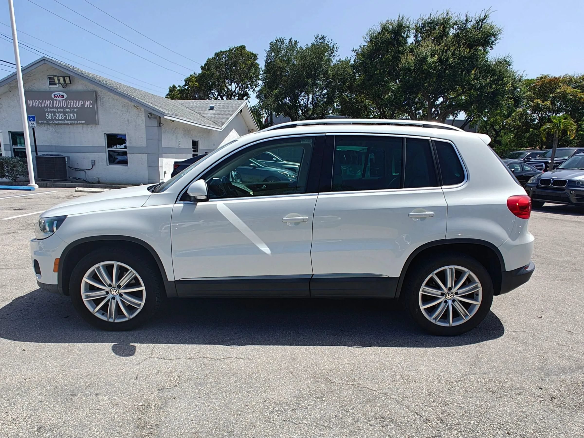 Used 2015 Volkswagen Tiguan SE FWD image 4
