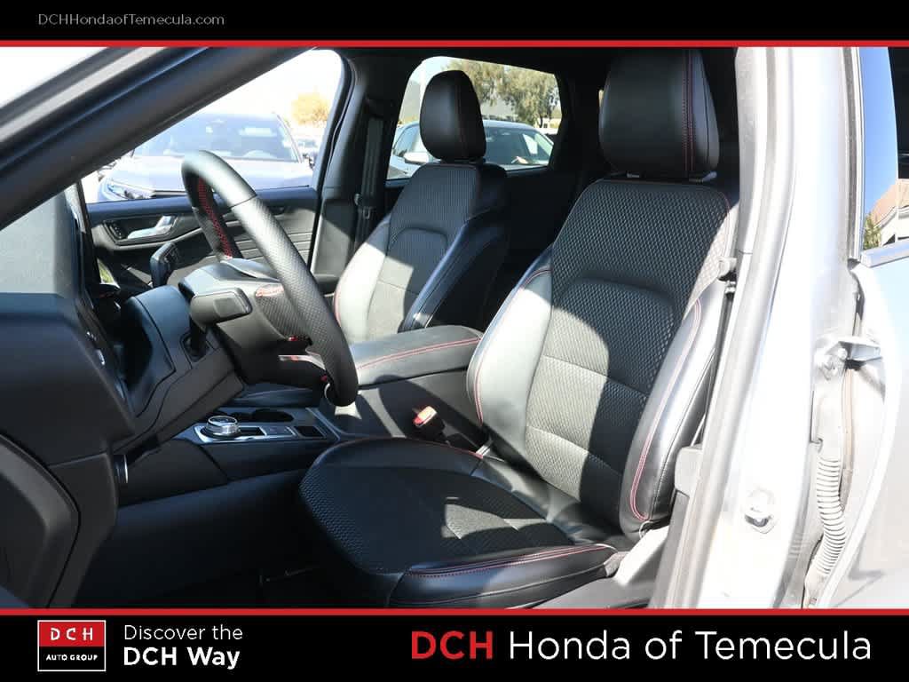 Used 2024 Ford Escape ST-Line w/ Tech Pack #1 AWD/4WD image 18