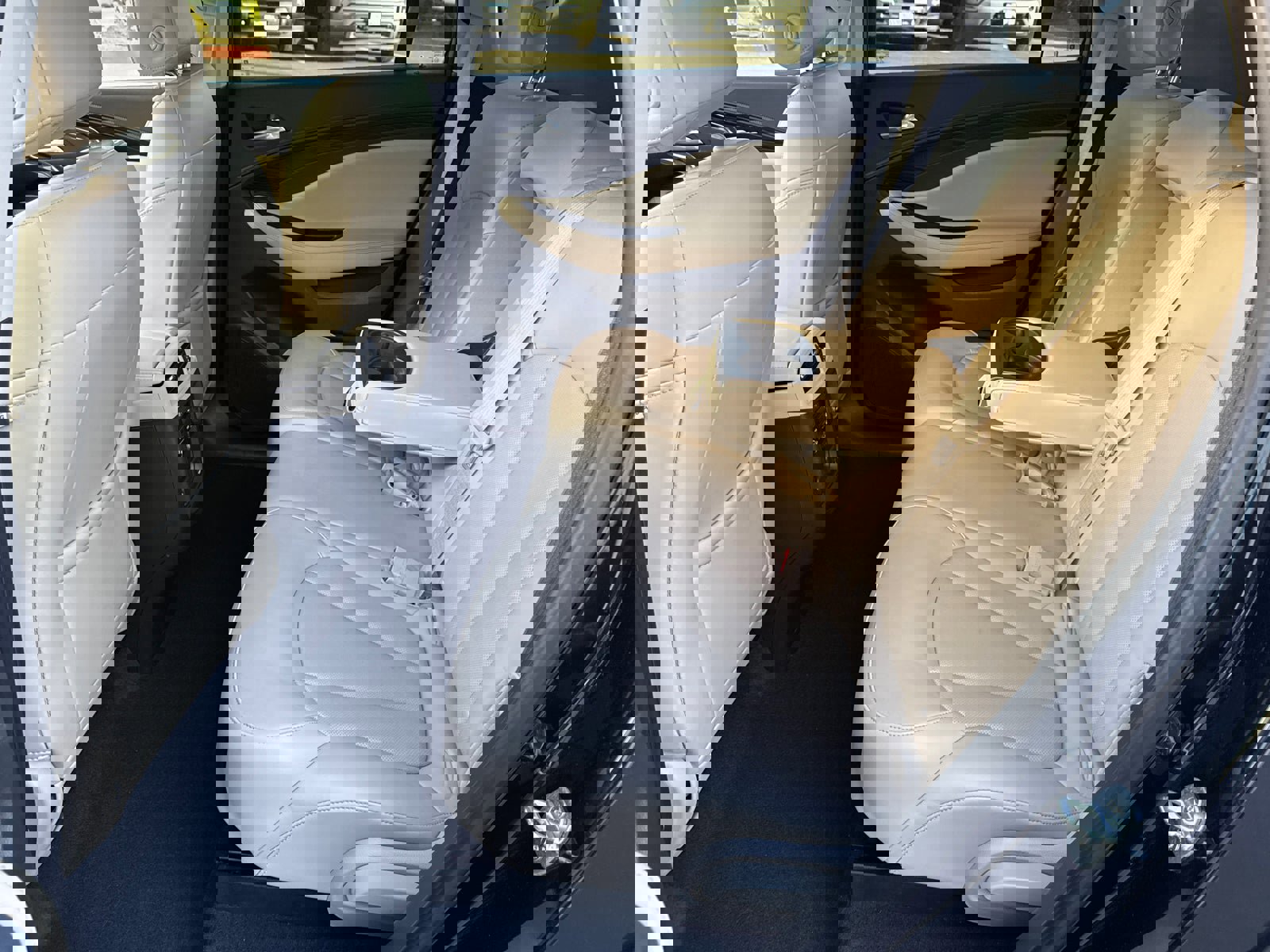 Certified 2022 Chevrolet Silverado 1500 Custom image 19