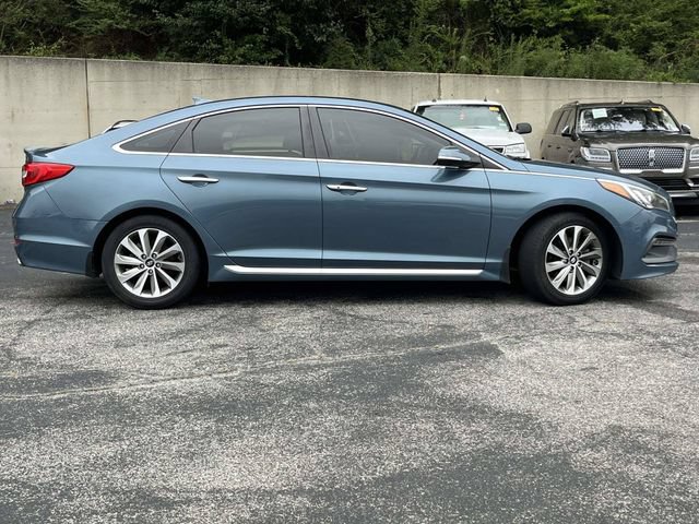 Used 2017 Hyundai Sonata Sport w/ Value Edition Package 02 FWD image 2