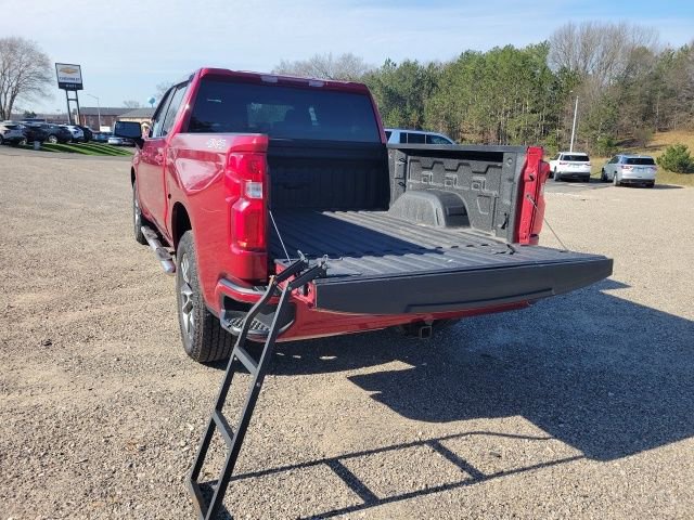 Used 2024 Chevrolet Silverado 1500 RST w/ Protection Package AWD/4WD image 9