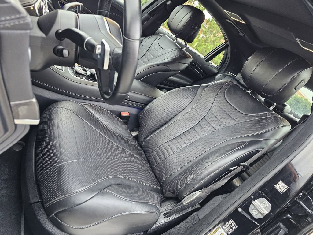Used 2018 Mercedes-Benz S 560 Sedan image 19