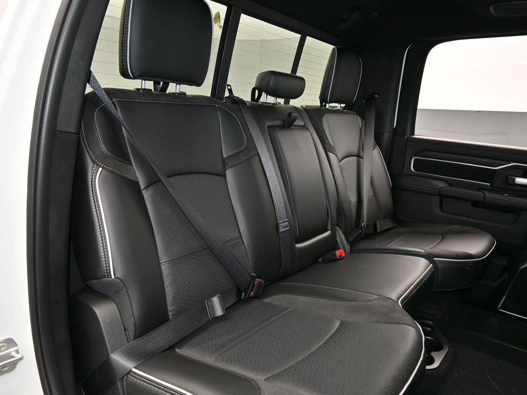 New 2026 RAM 2500 Laramie w/ Night Edition AWD/4WD image 40