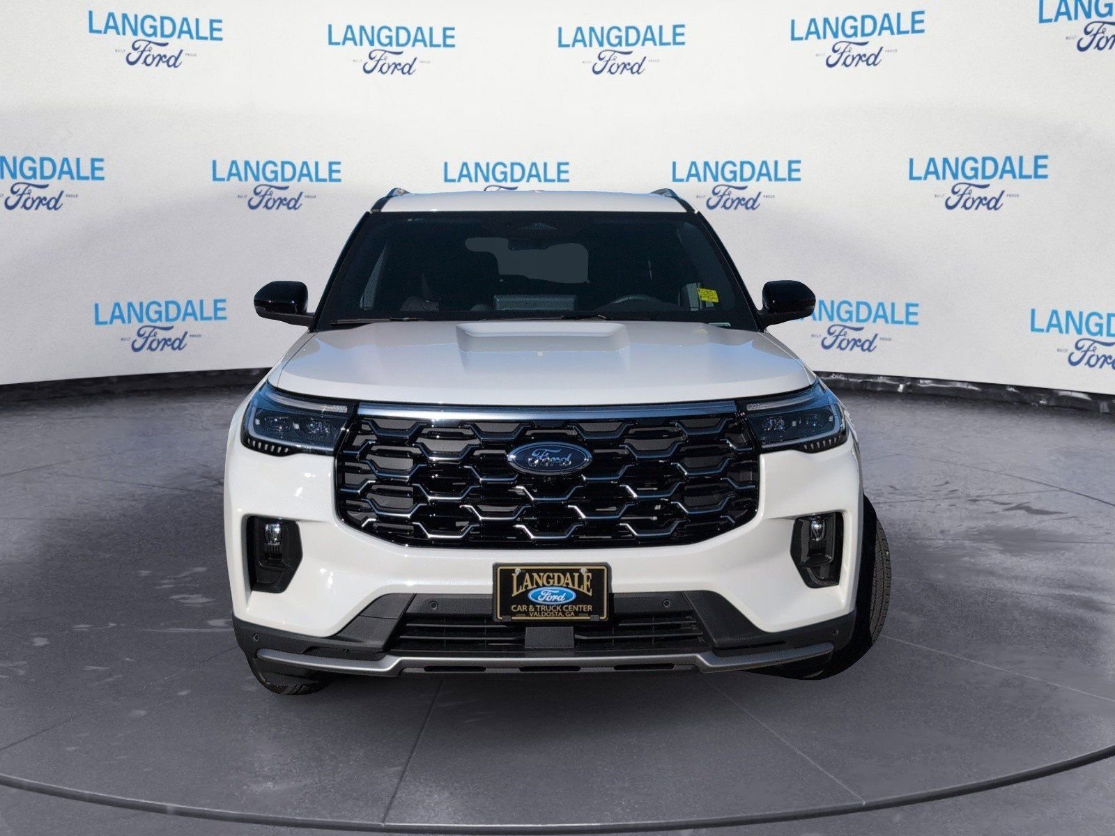 New 2026 Ford Explorer Platinum image 12