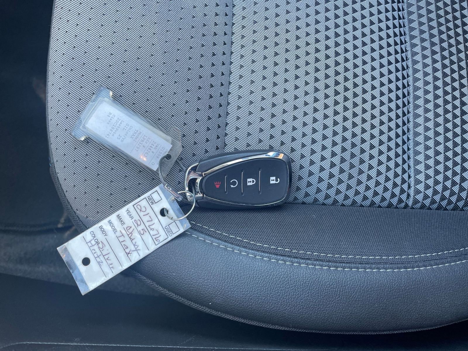 Used 2025 Chevrolet Trax LT image 22