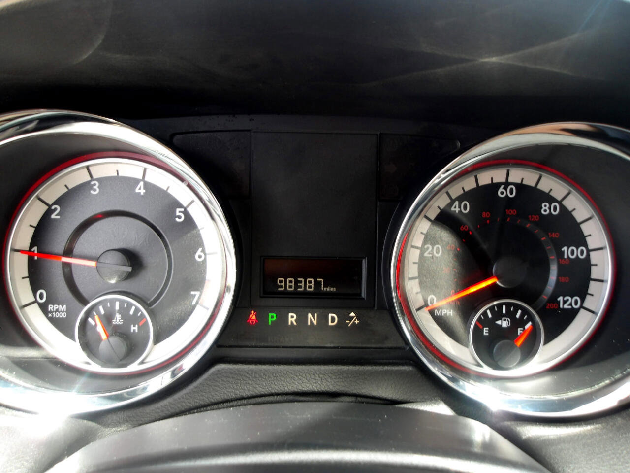 Used 2019 Dodge Grand Caravan SXT image 19