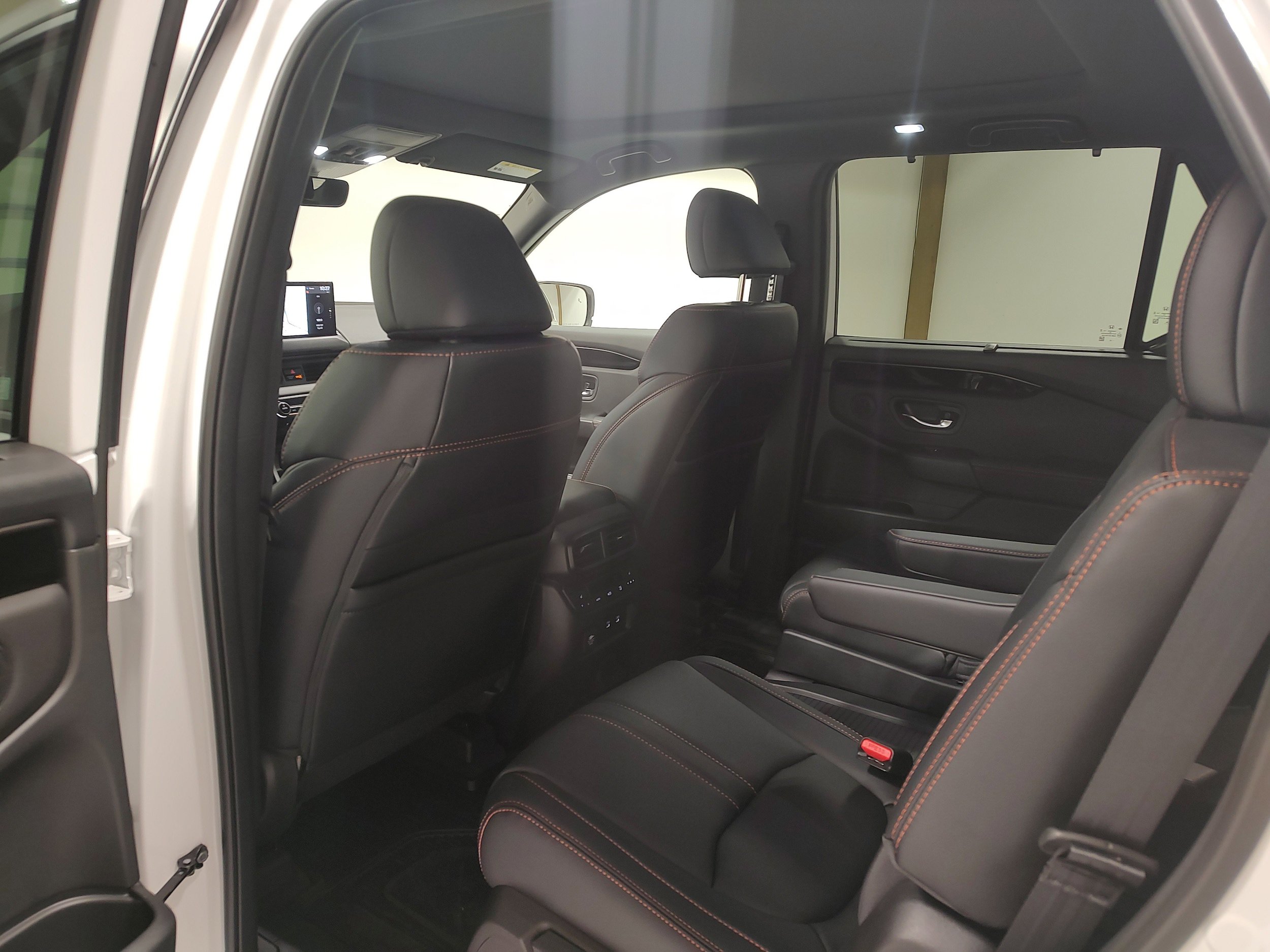 New 2026 Honda Pilot TrailSport image 12