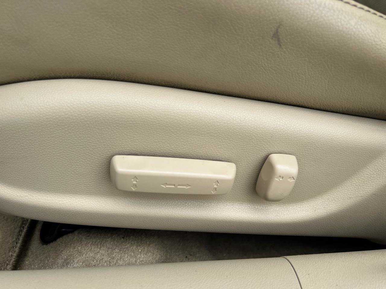 Used 2012 Acura TSX Sedan FWD image 19
