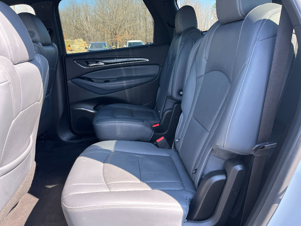 Used 2024 Buick Enclave Premium FWD image 20