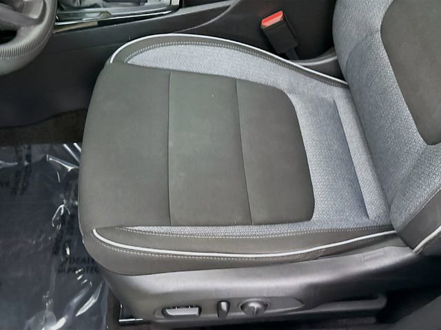 Used 2022 Chevrolet TrailBlazer LT w/ LPO, Blackout Package FWD image 18