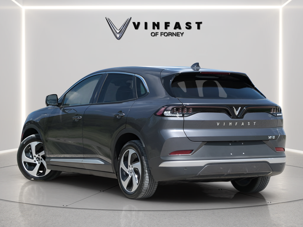 New 2025 VinFast VF 8 Eco AWD/4WD image 2