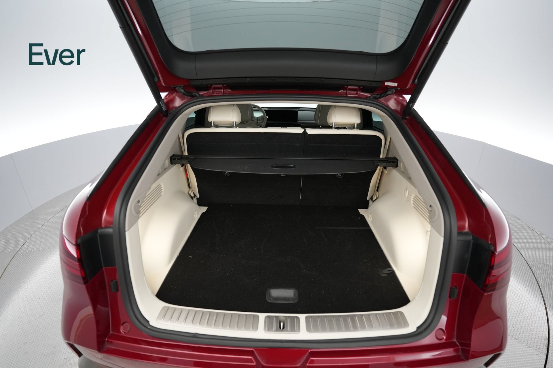 Used 2023 Genesis GV60 Advanced AWD/4WD image 8