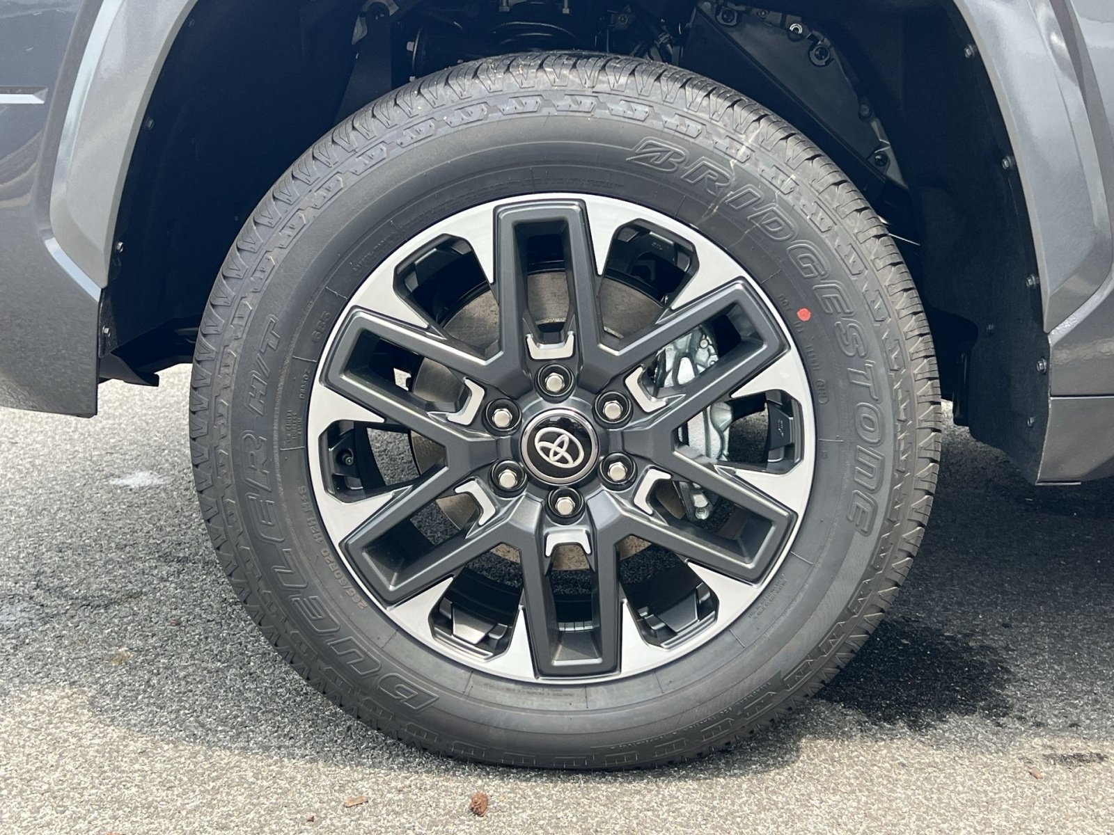 New 2026 Toyota Tundra Limited AWD/4WD image 5