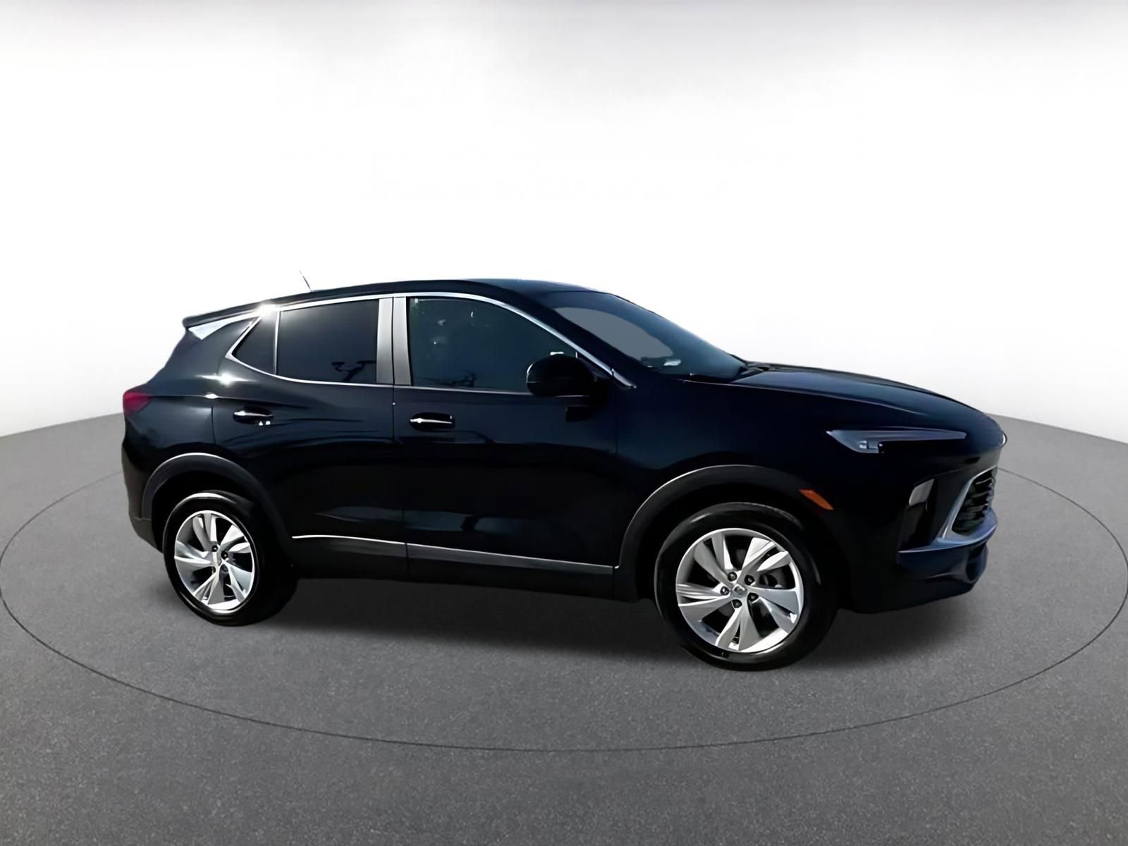 Used 2025 Buick Encore GX Preferred image 16