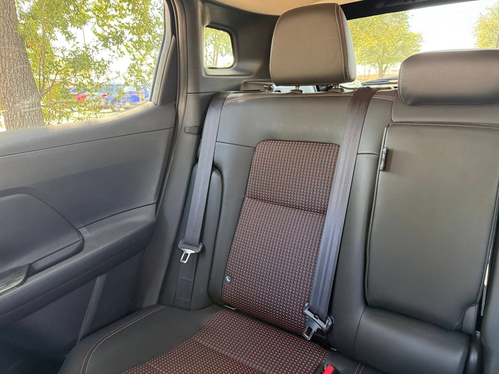 Used 2026 Nissan Kicks SR AWD/4WD image 39