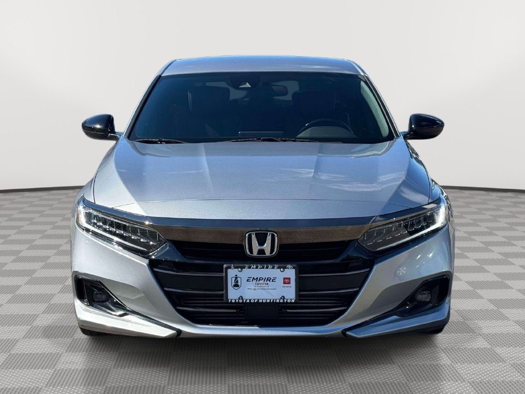Used 2021 Honda Accord Sport image 2