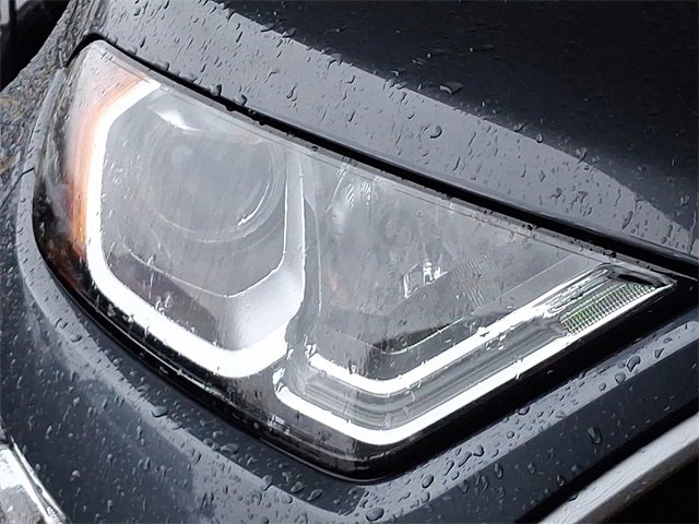 Used 2022 Ford EcoSport SE w/ SE Convenience Package image 9