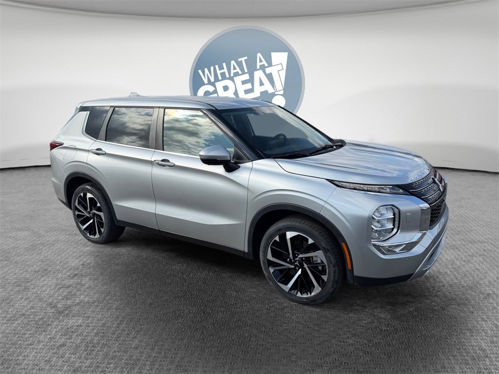 Used 2022 Mitsubishi Outlander SE