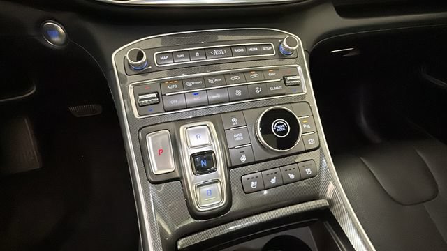 Used 2021 Hyundai Santa Fe Limited FWD image 21