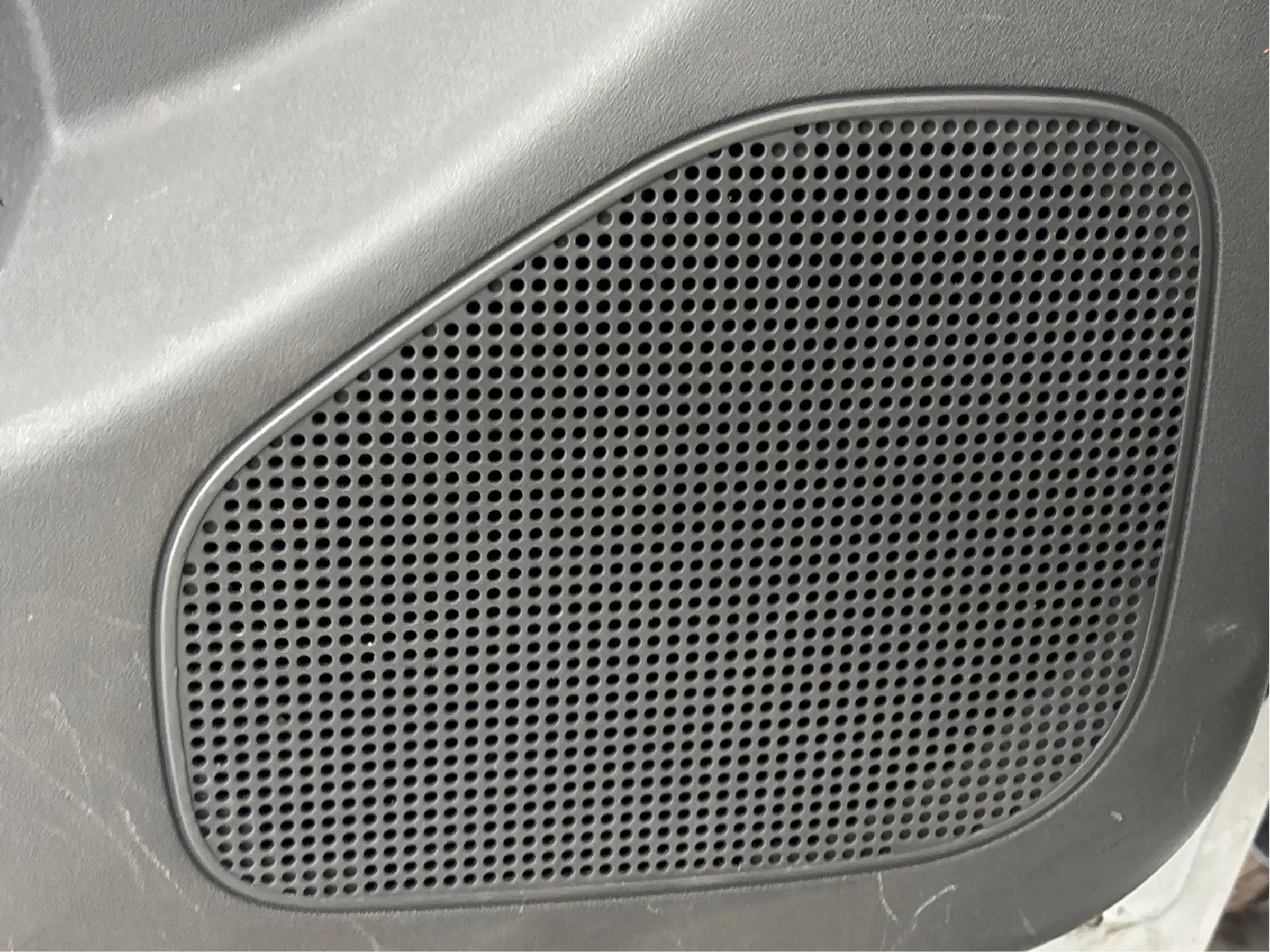 Used 2019 Nissan Frontier S image 38