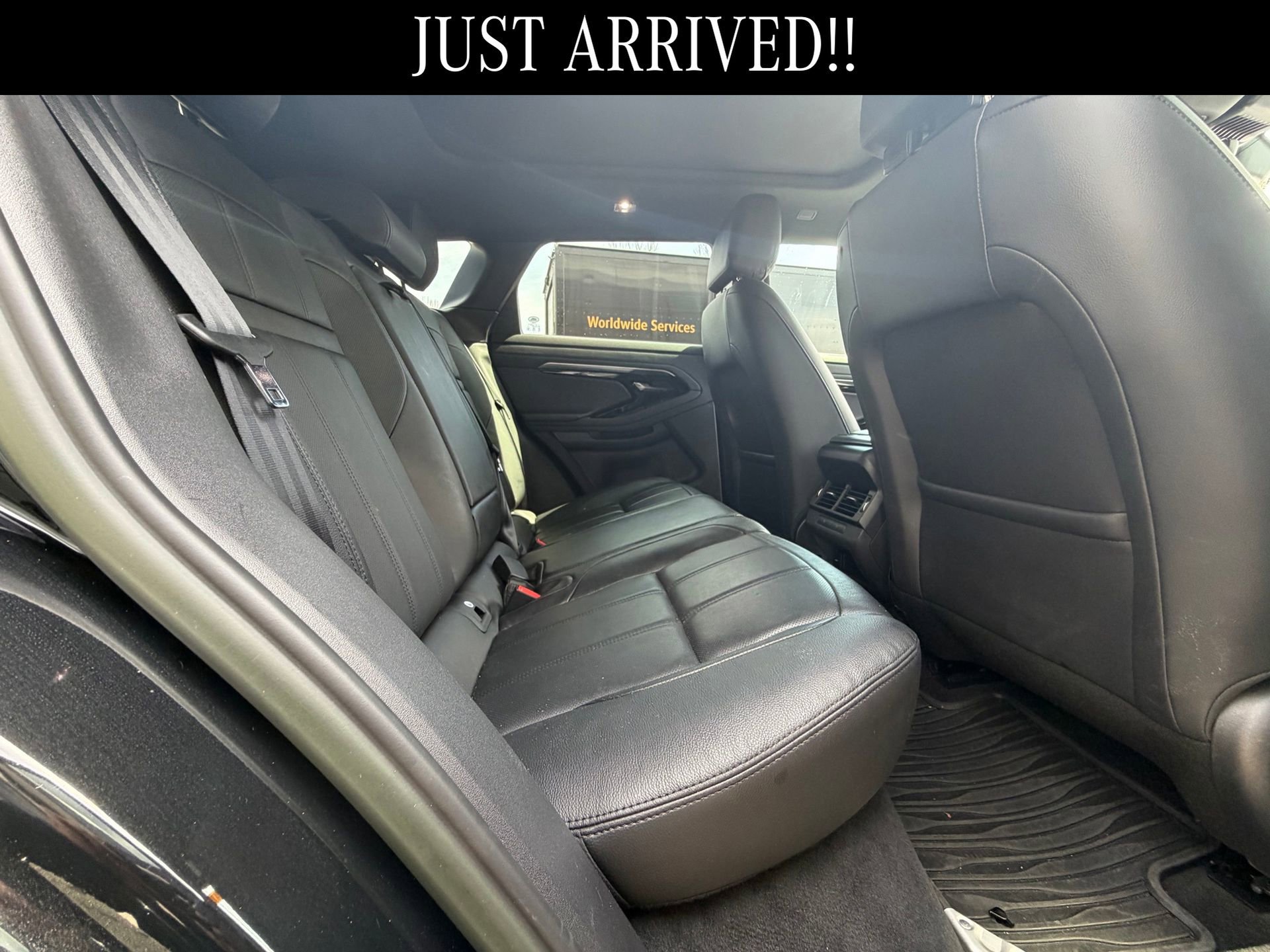 Used 2023 Land Rover Range Rover Evoque S image 11