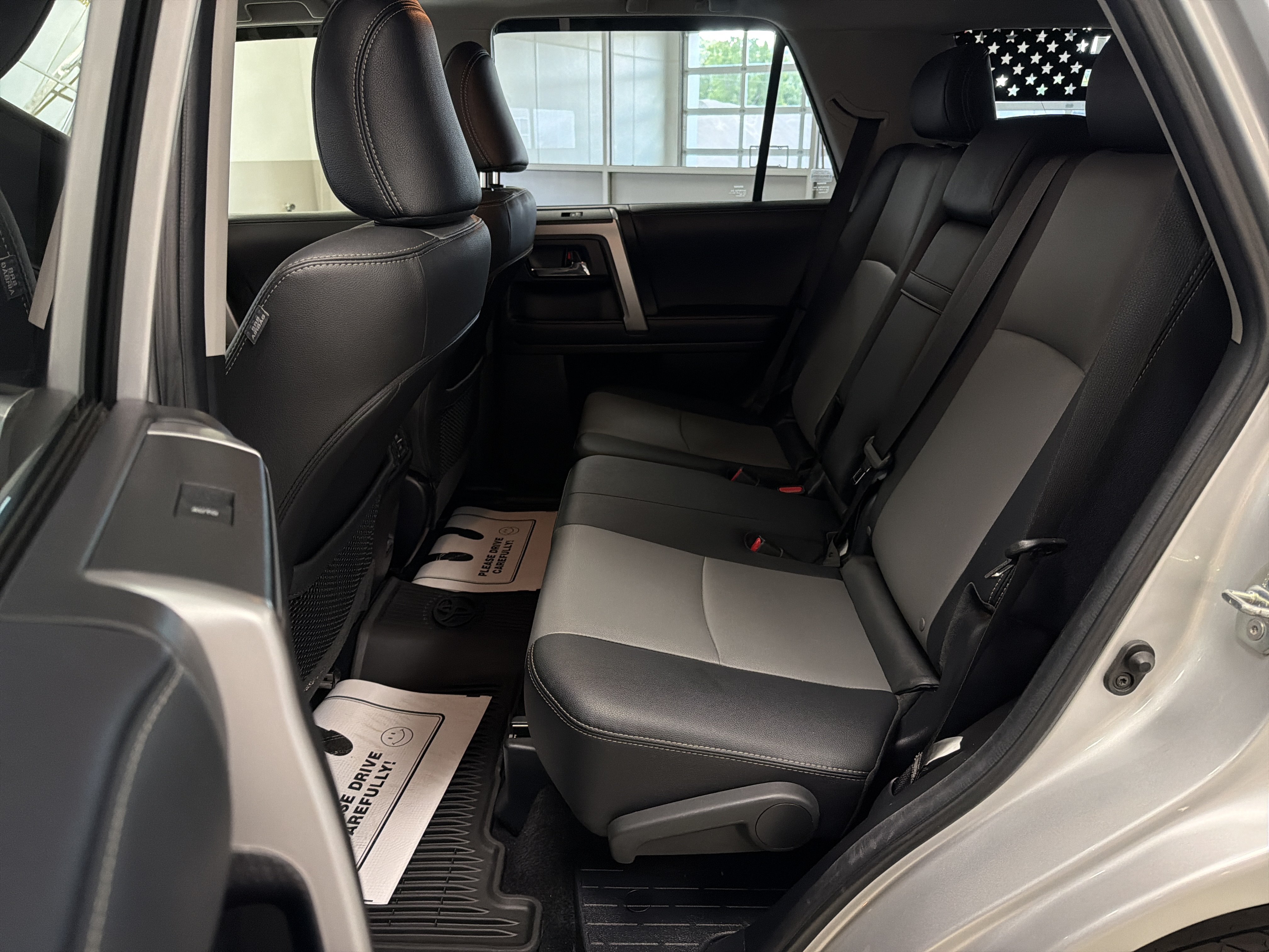 Used 2024 Toyota 4Runner SR5 Premium w/ Moonroof Package AWD/4WD image 27