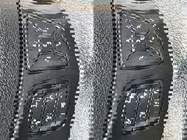 Certified 2019 Ford Explorer XLT w/ Equipment Group 202A image 35