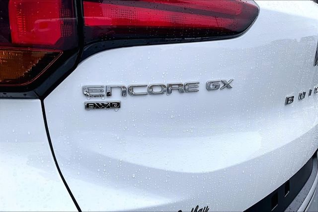 Used 2025 Buick Encore GX Preferred AWD/4WD image 30