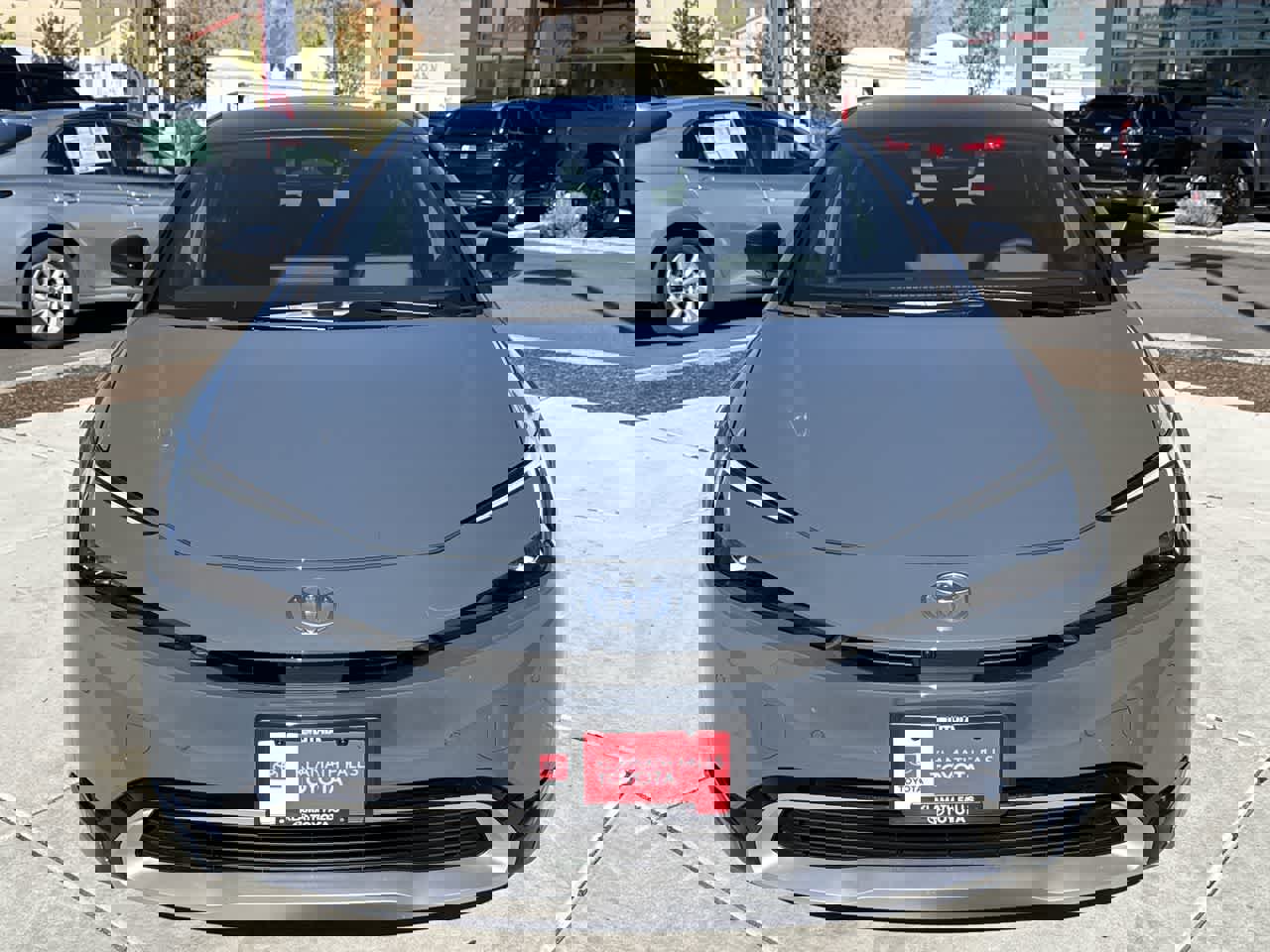 New 2026 Toyota Prius Plug-In Hybrid image 3