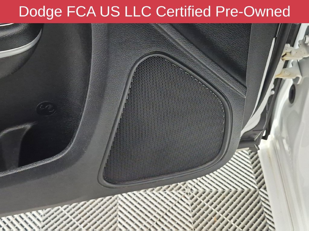 Certified 2022 Dodge Charger SXT AWD/4WD image 16