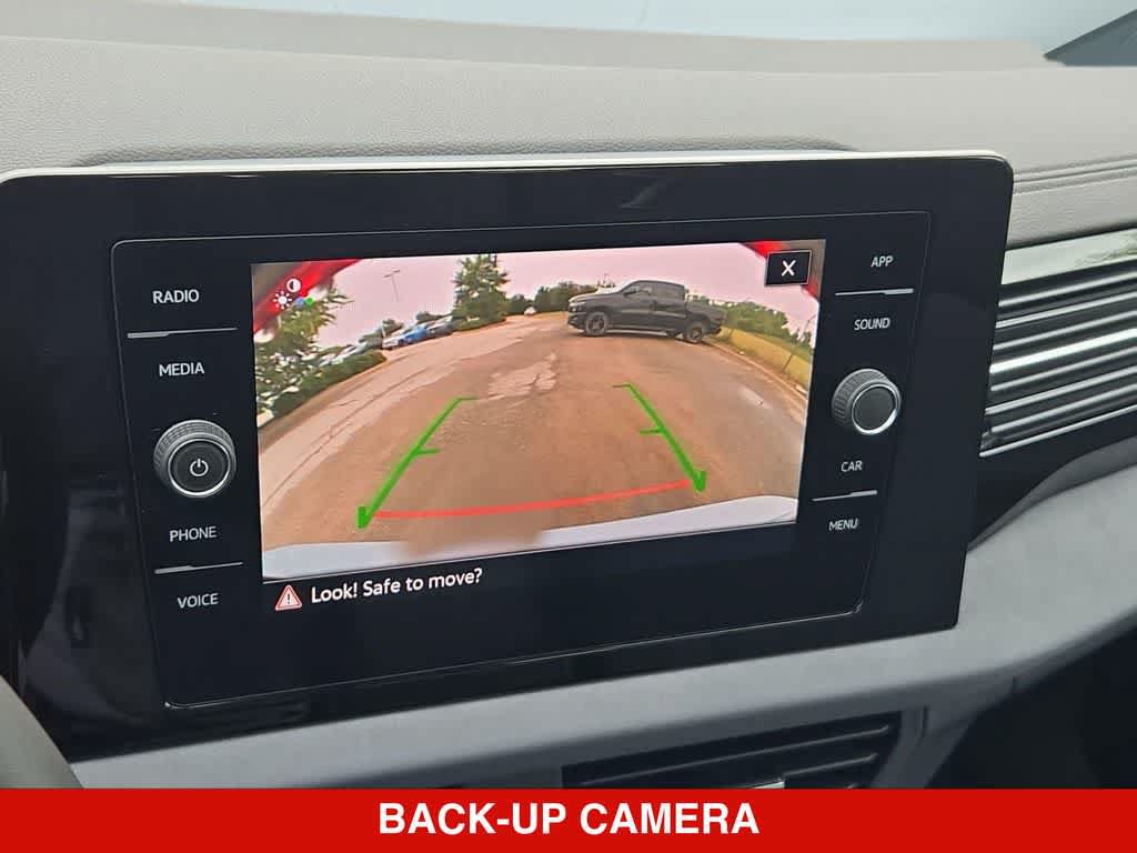 Used 2026 Volkswagen Jetta SE FWD image 28
