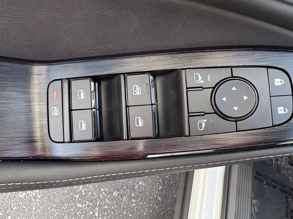 New 2026 Nissan Rogue Platinum AWD/4WD image 29