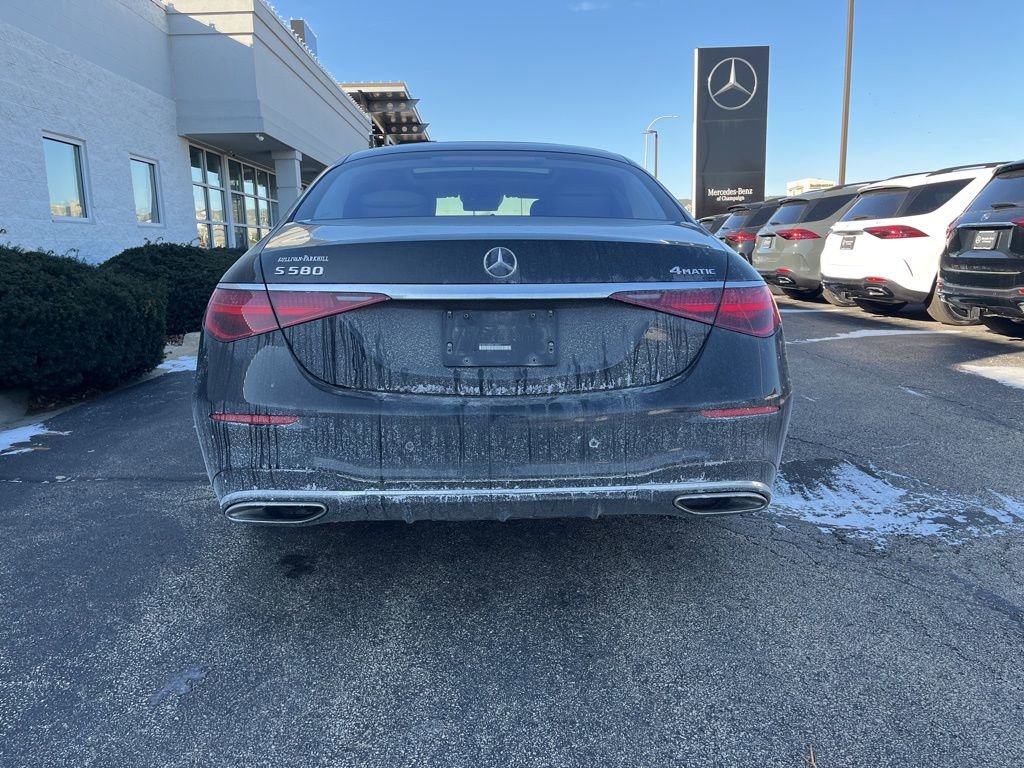 Used 2022 Mercedes-Benz S 580 4MATIC Sedan image 5