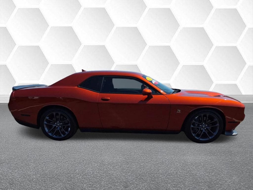 Certified 2023 Dodge Challenger R/T Scat Pack RWD image 2