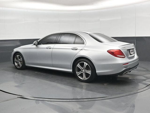 Used 2017 Mercedes-Benz E 300 4MATIC image 39