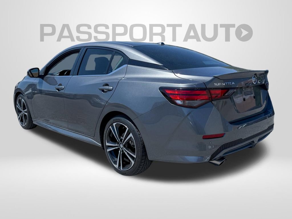 Used 2020 Nissan Sentra SR w/ Premium Package FWD image 3