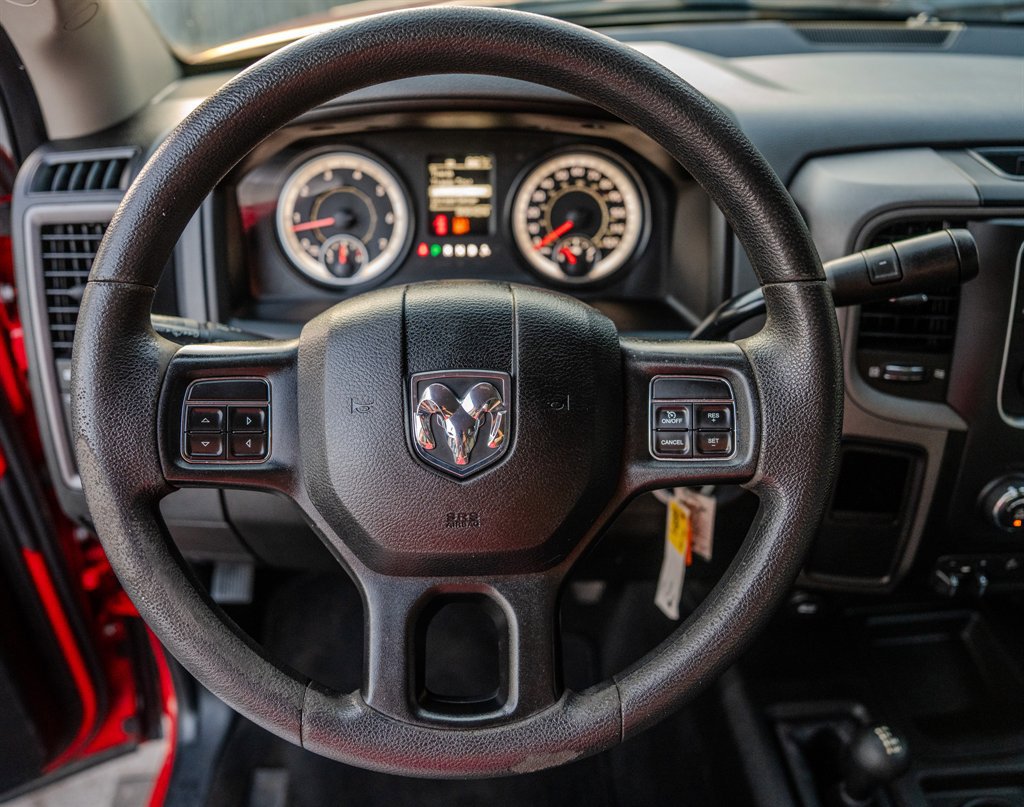 Used 2018 RAM 2500 Tradesman w/ Chrome Appearance Group image 15