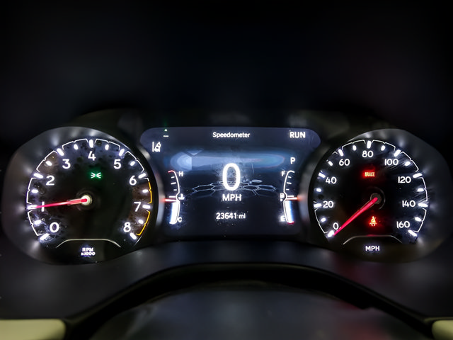 Used 2023 Jeep Compass Limited AWD/4WD image 15