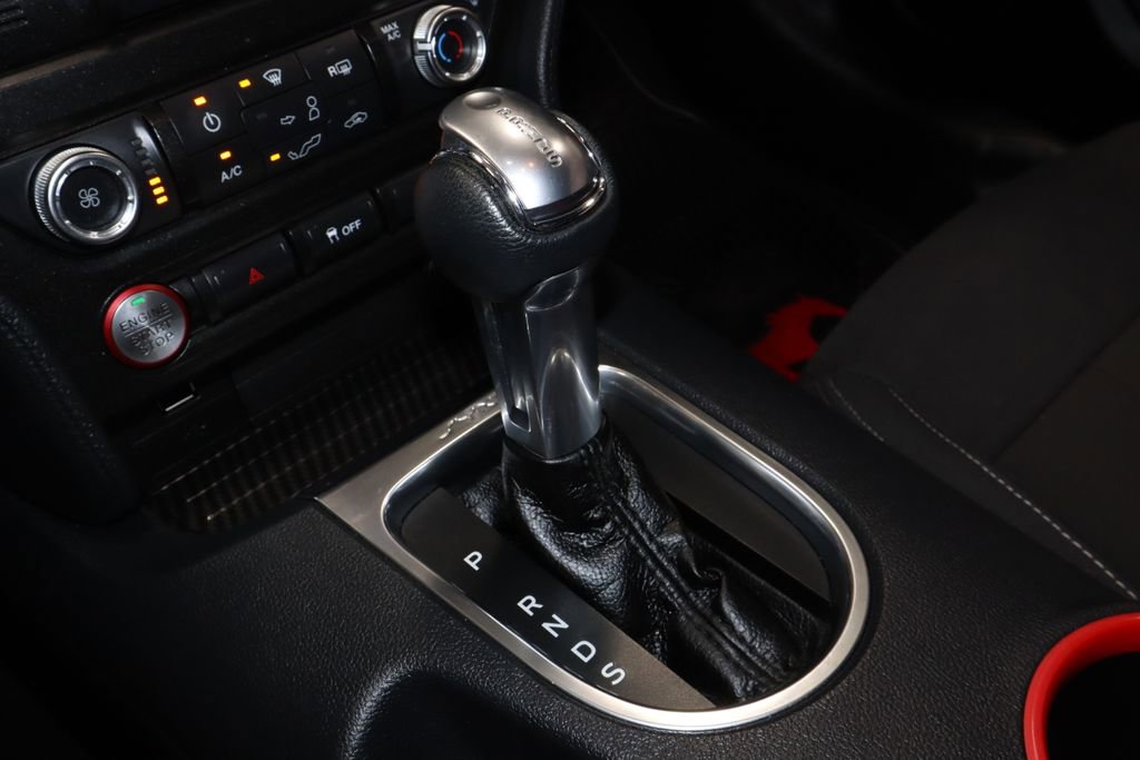 Certified 2021 Ford Mustang Convertible image 31