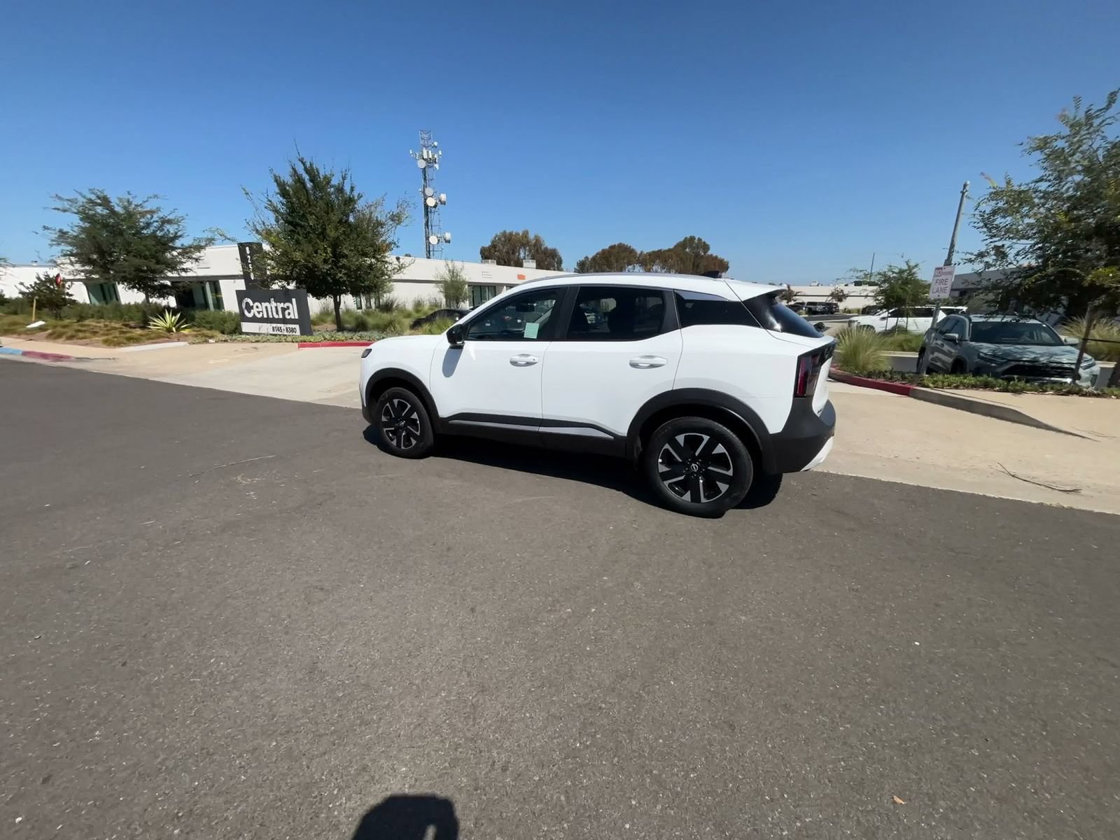 Used 2026 Nissan Kicks SV w/ Cold Weather Package AWD/4WD image 12