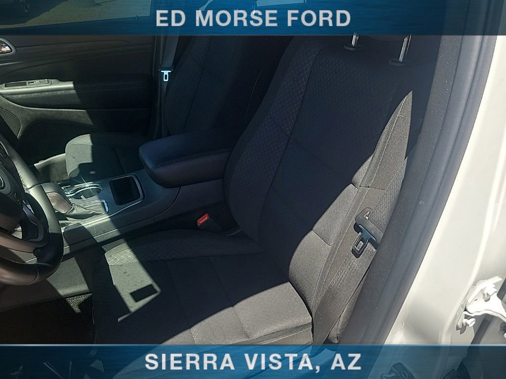 Used 2020 Jeep Grand Cherokee Laredo AWD/4WD image 17