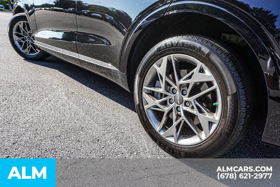 Used 2025 Genesis GV70 2.5T AWD/4WD image 15