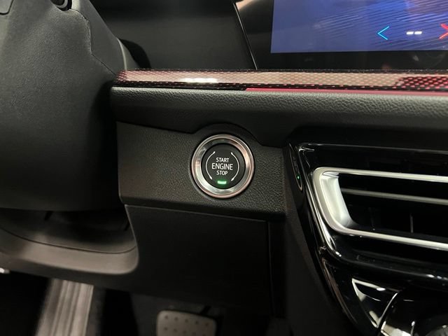 New 2026 Chevrolet Traverse RS AWD/4WD image 13