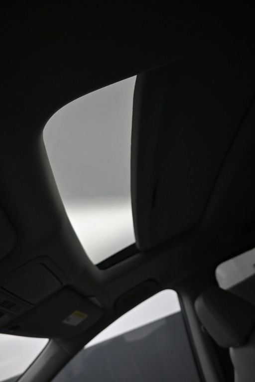 Certified 2024 Honda Odyssey EX-L image 18