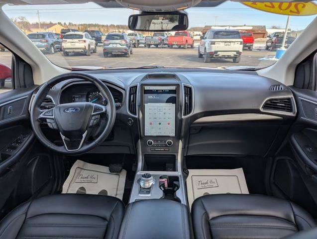 Certified 2024 Ford Edge SEL w/ Convenience Package AWD/4WD image 14
