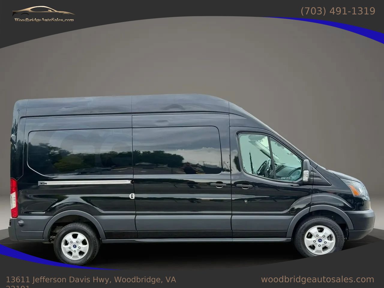 Used 2018 Ford Transit 250 148 High Roof RWD image 3