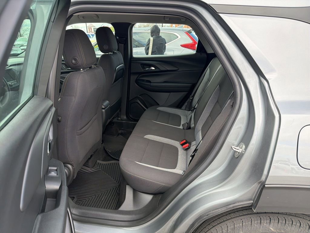 Used 2023 Chevrolet TrailBlazer LS image 7